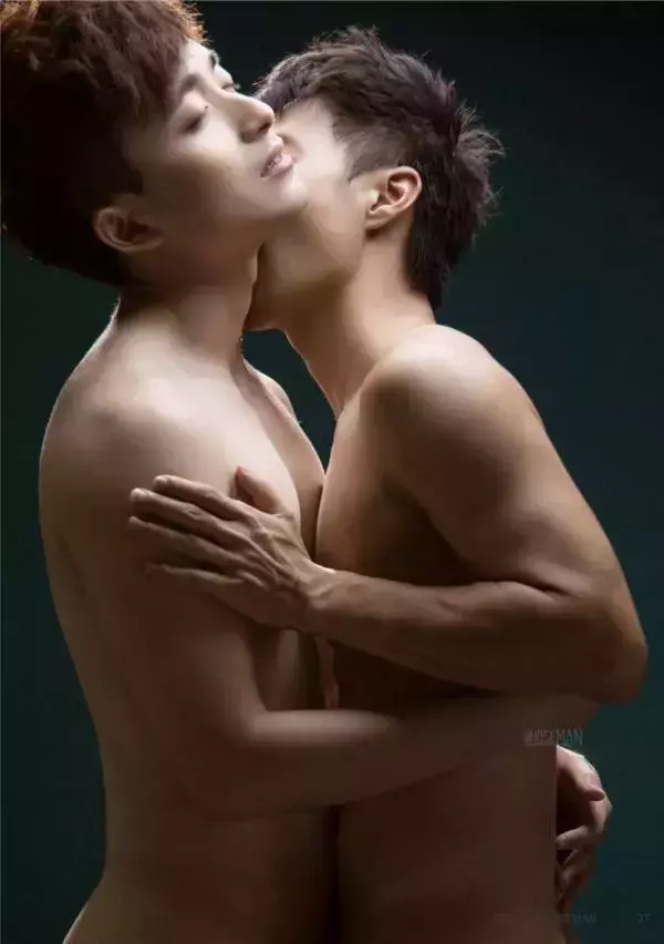 Whose Man No.99 [Ebook+Video]