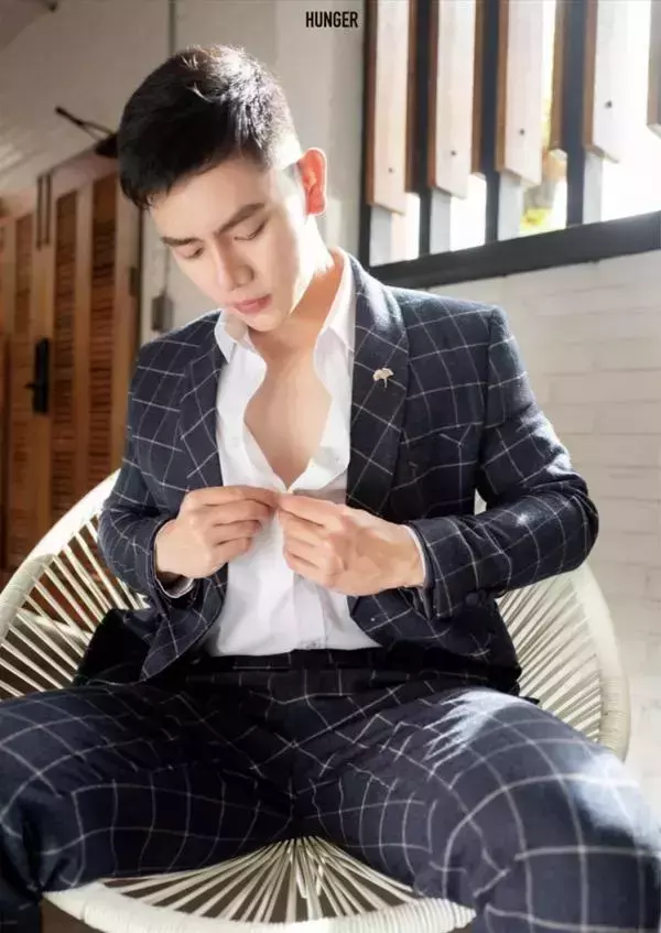 HUNGER HOMME No.11