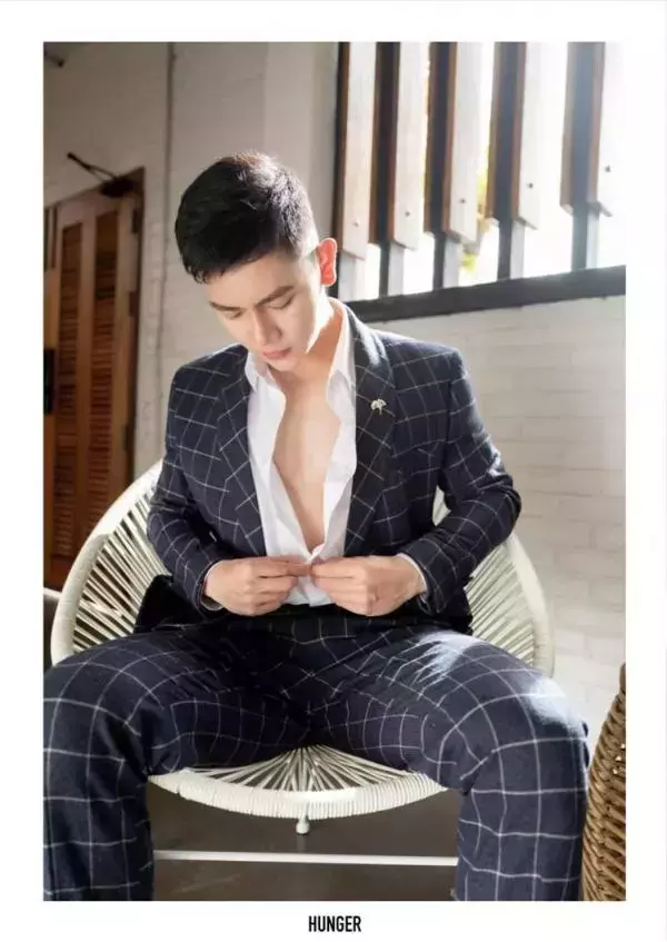 HUNGER HOMME No.11