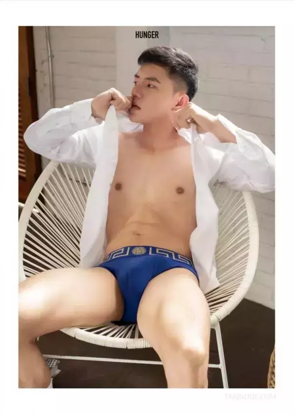 HUNGER HOMME No.11