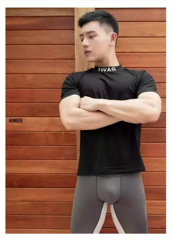 HUNGER HOMME No.11