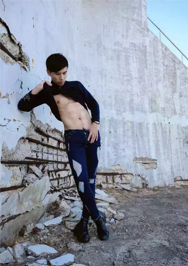 Original Photo 原色 NO.16 JT遲駿騰 (Album+Video)