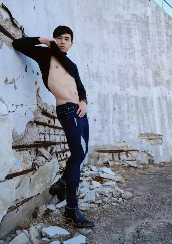 Original Photo 原色 NO.16 JT遲駿騰 (Album+Video)