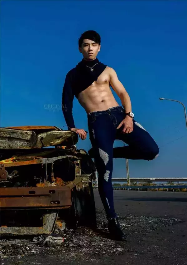 Original Photo 原色 NO.16 JT遲駿騰 (Album+Video)