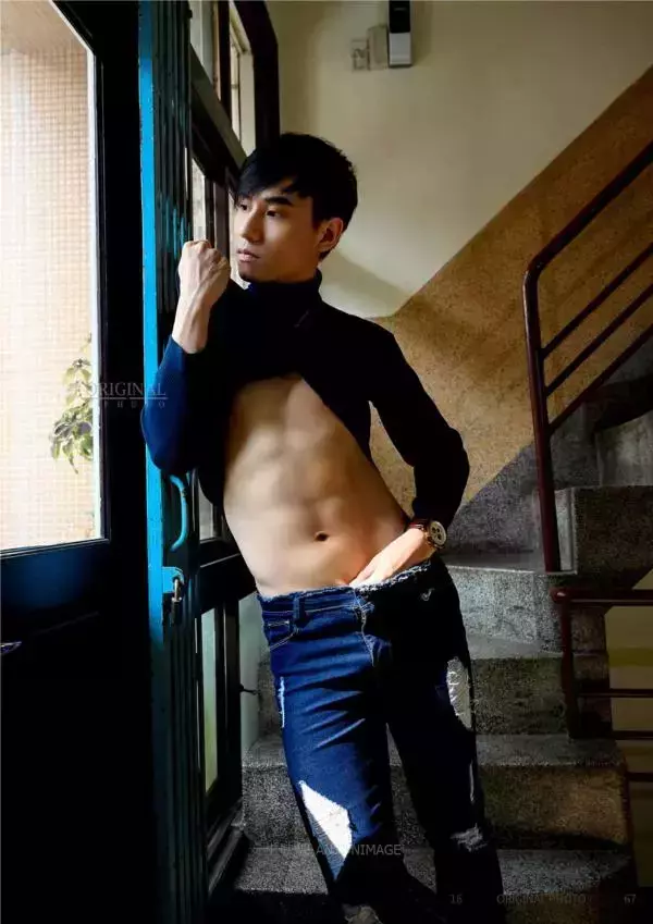 Original Photo 原色 NO.16 JT遲駿騰 (Album+Video)