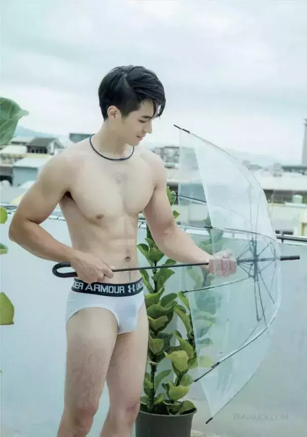 Virile No.42 – Nate [Ebook+Video]