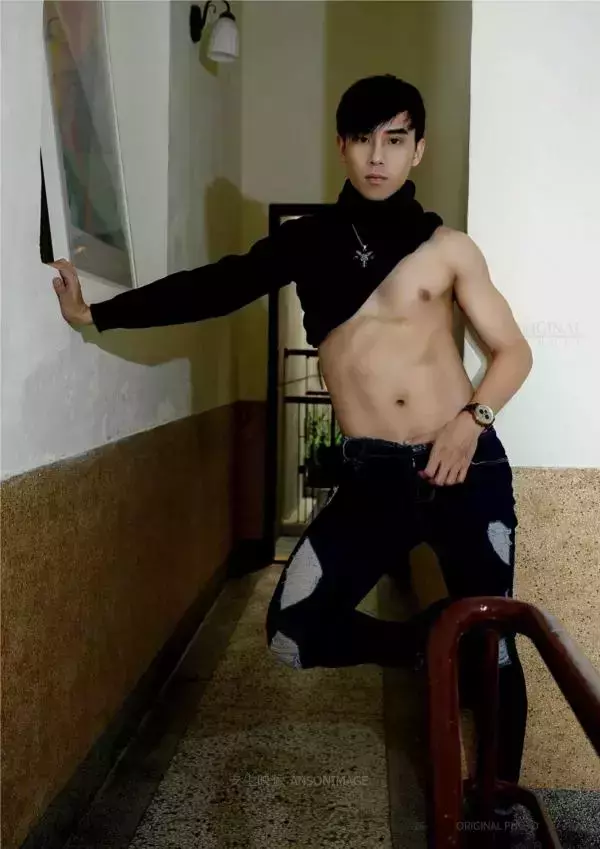 Original Photo 原色 NO.16 JT遲駿騰 (Album+Video)
