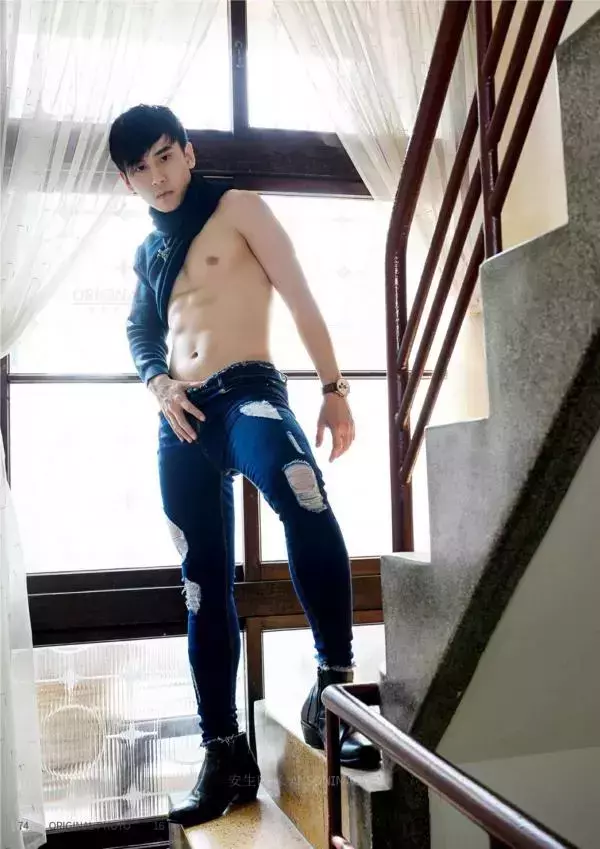 Original Photo 原色 NO.16 JT遲駿騰 (Album+Video)
