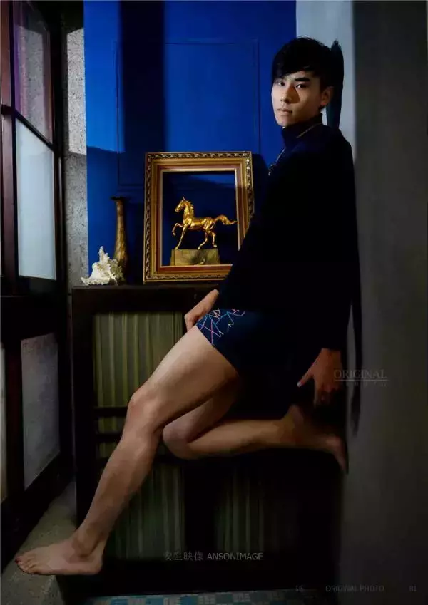 Original Photo 原色 NO.16 JT遲駿騰 (Album+Video)
