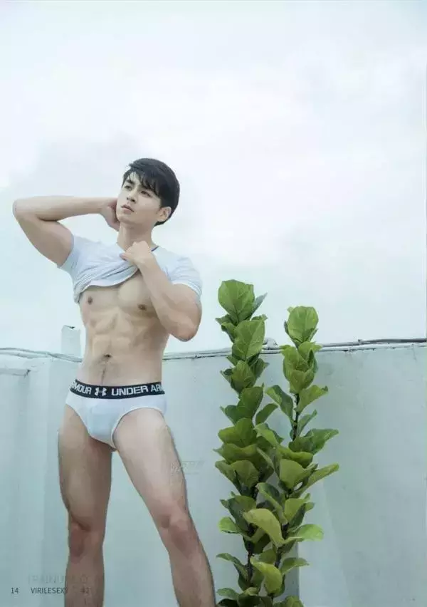 Virile No.42 – Nate [Ebook+Video]