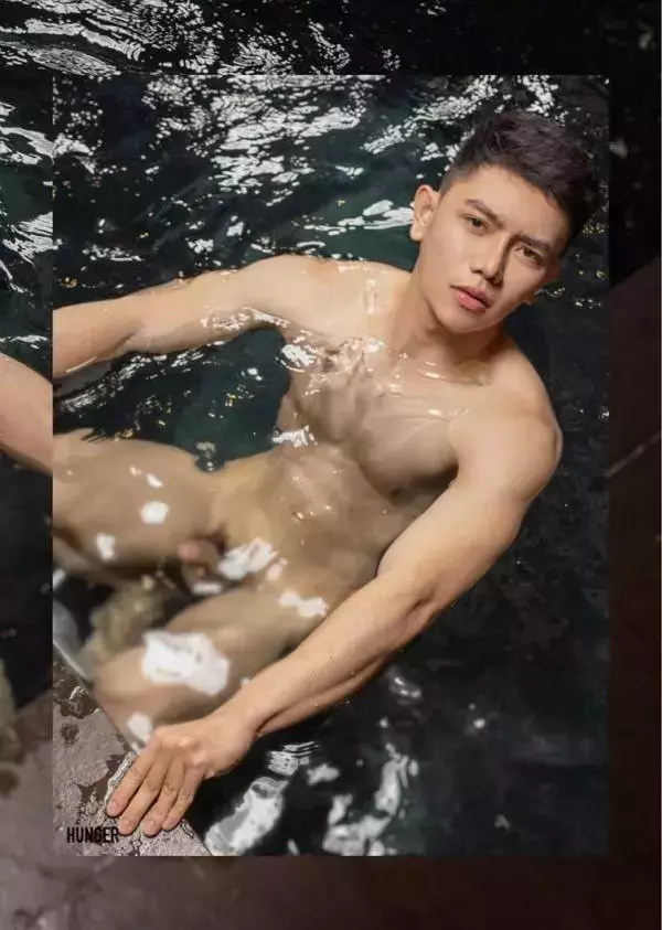 HUNGER HOMME No.11