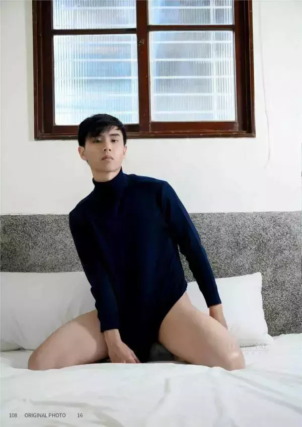 Original Photo 原色 NO.16 JT遲駿騰 (Album+Video)