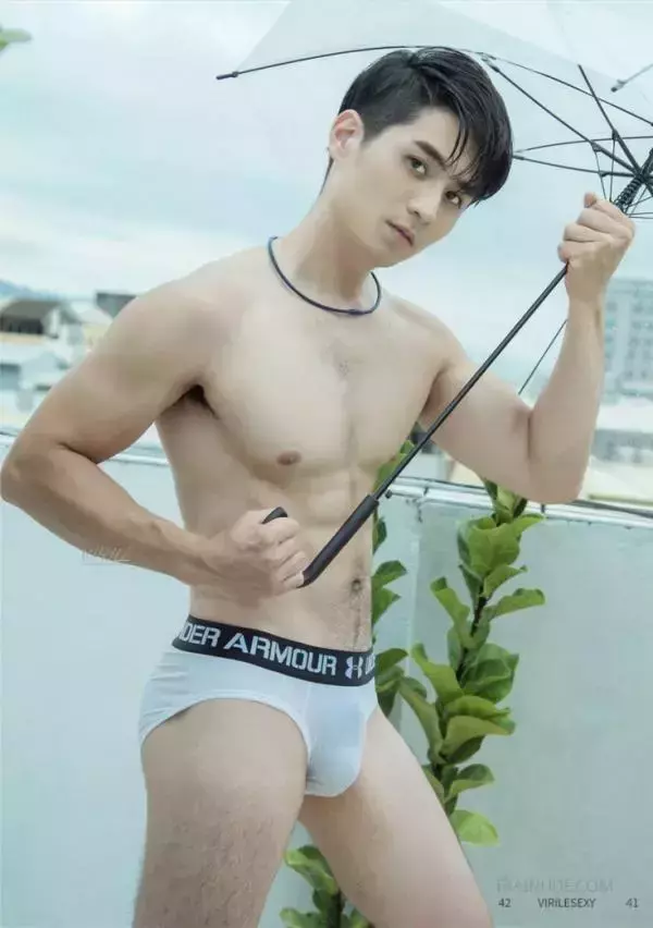 Virile No.42 – Nate [Ebook+Video]