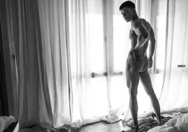 HUNGER HOMME No.11