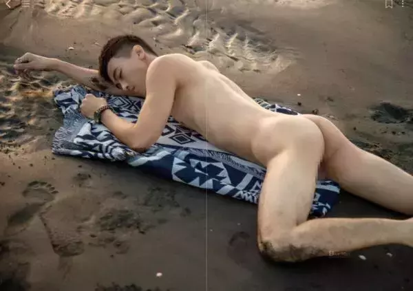 Blue Men no.251 (ebook + cum video)