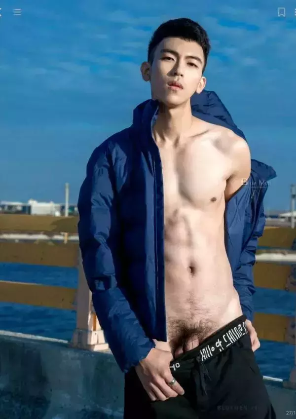 Blue Men no.251 (ebook + cum video)
