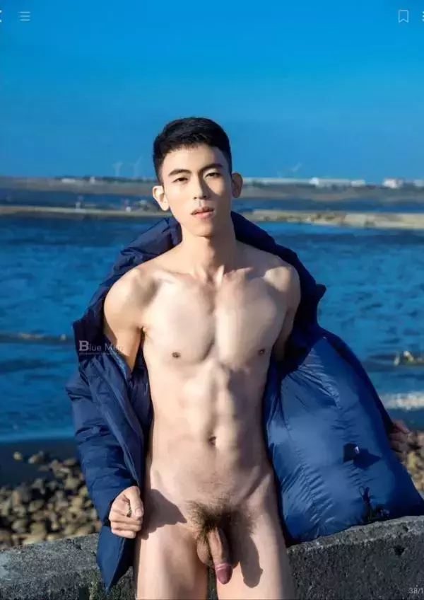 Blue Men no.251 (ebook + cum video)