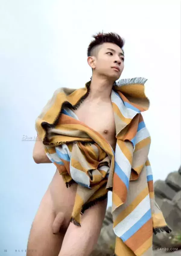 Blue Men no.267 (ebook + cum video)