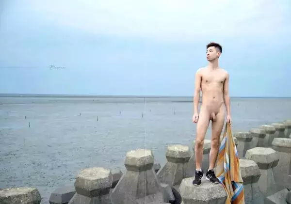 Blue Men no.267 (ebook + cum video)