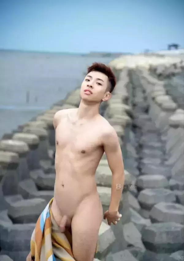 Blue Men no.267 (ebook + cum video)