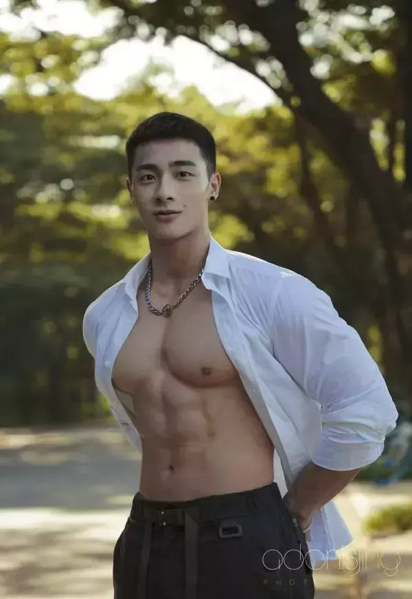 Juice Boy 彭果寫真集