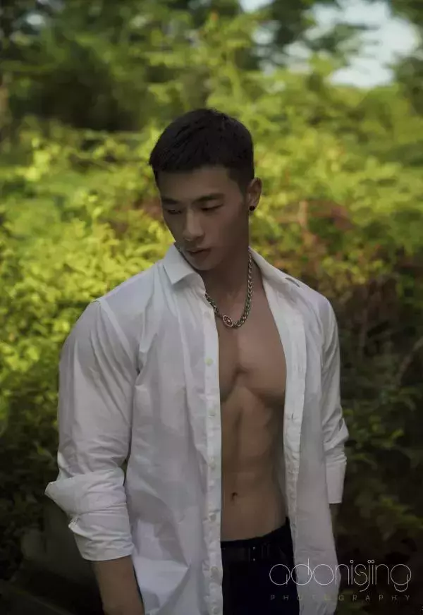 Juice Boy 彭果寫真集