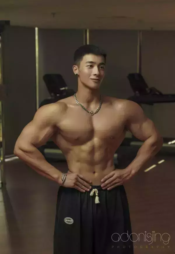 Juice Boy 彭果寫真集