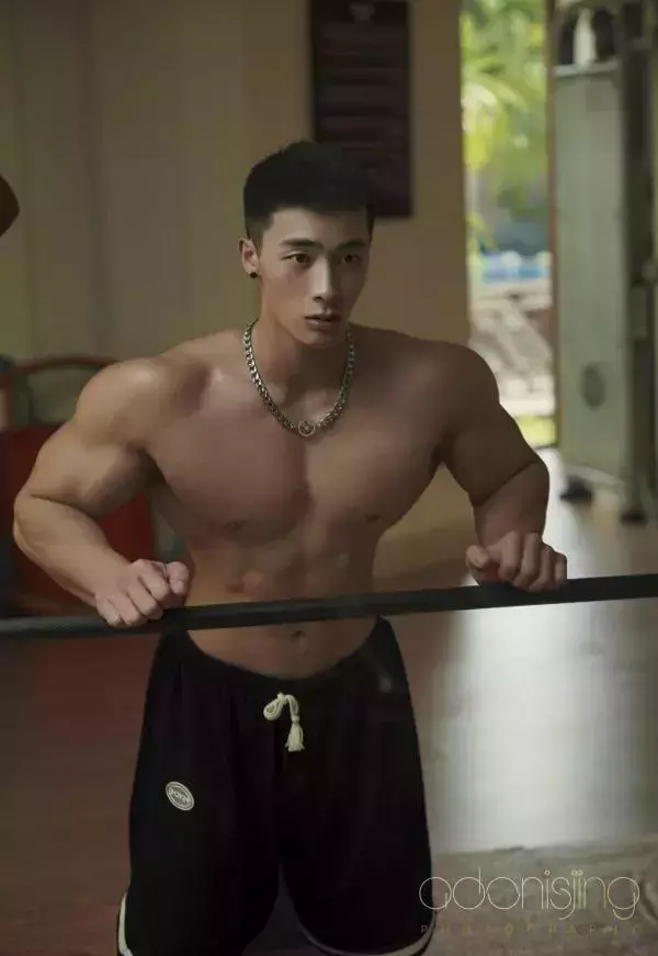 Juice Boy 彭果寫真集