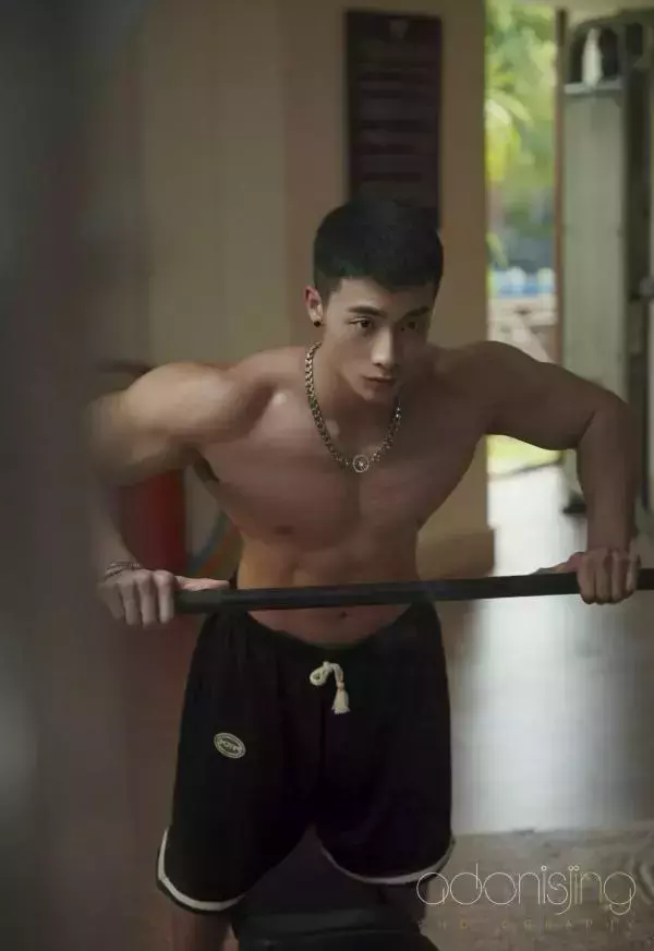Juice Boy 彭果寫真集