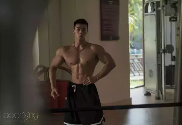 Juice Boy 彭果寫真集