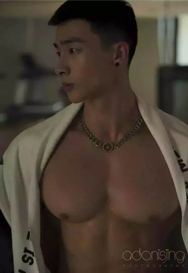 Juice Boy 彭果寫真集