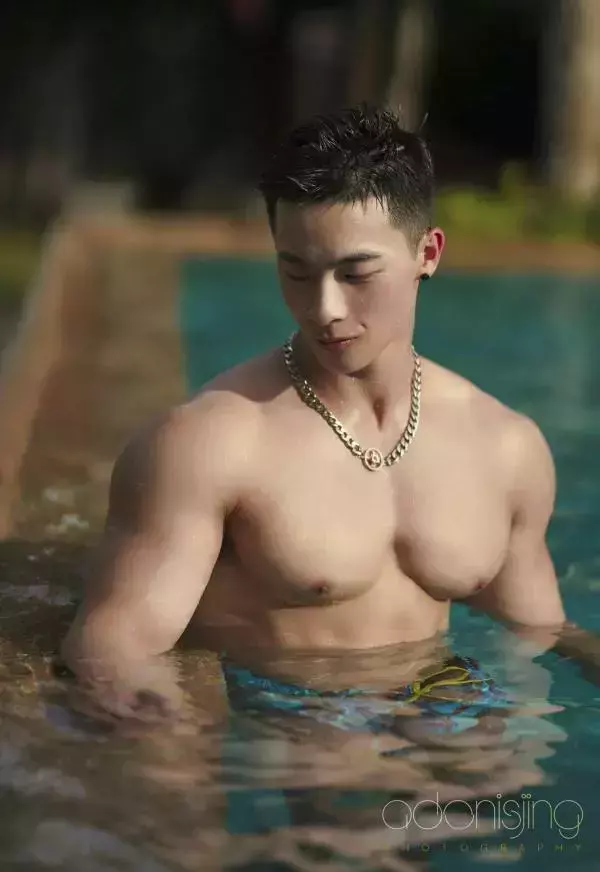 Juice Boy 彭果寫真集
