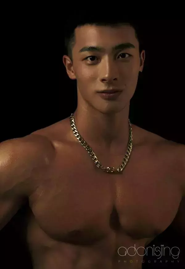 Juice Boy 彭果寫真集