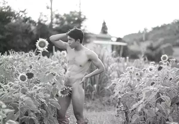 Menluscious  Issue 02 - Fame Krittapat