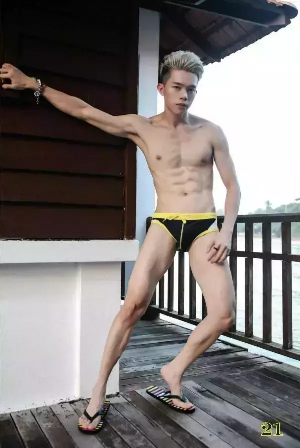 MAN  No.01 - Kuala Lumper Fashion