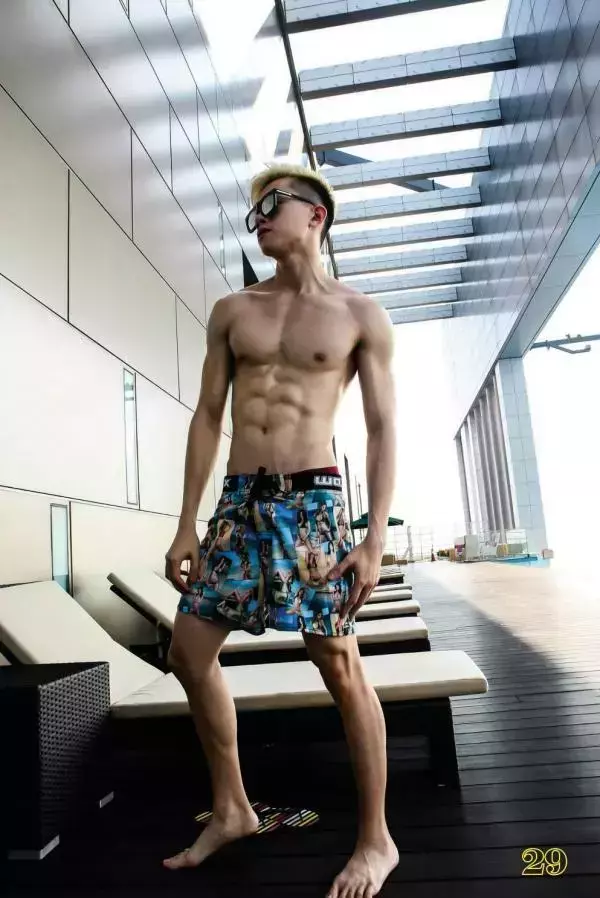MAN  No.01 - Kuala Lumper Fashion