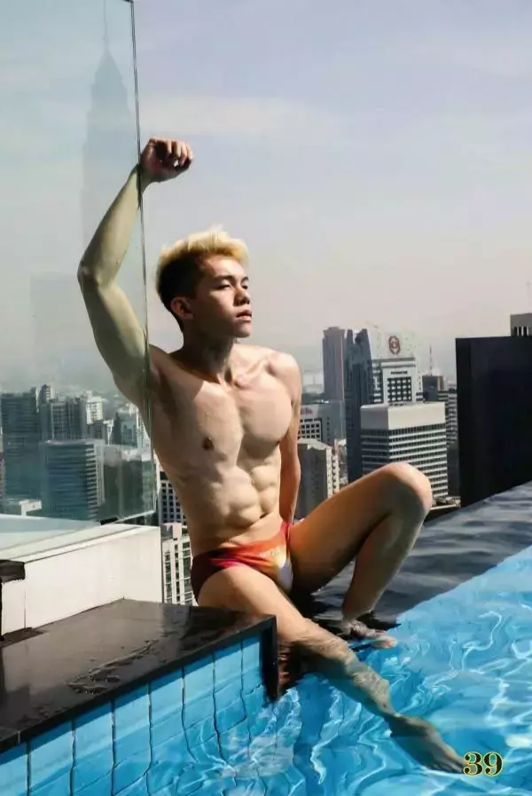 MAN  No.01 - Kuala Lumper Fashion