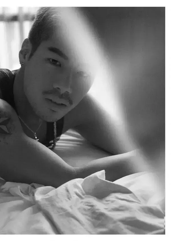HOMME  Vol. 04