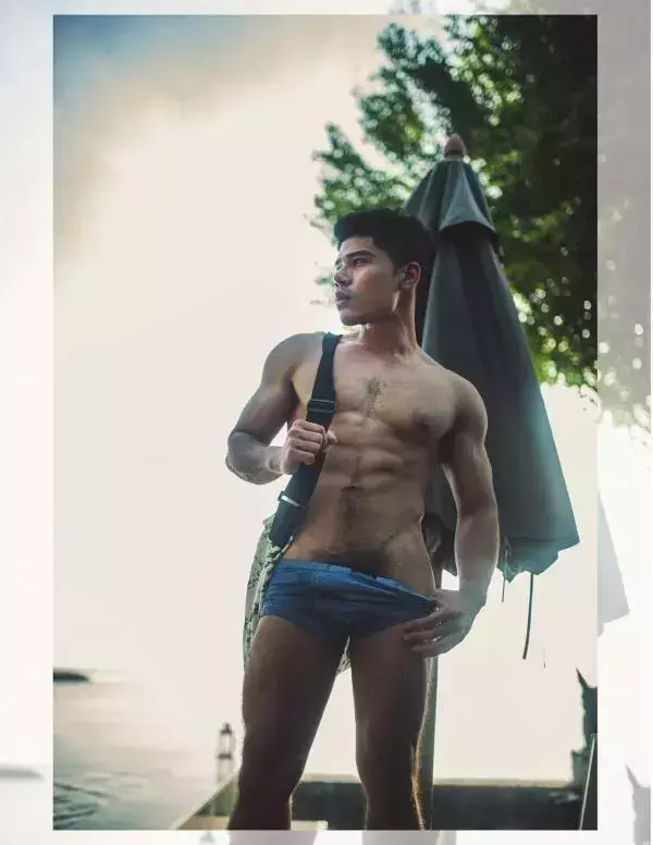 1000miles Magazine  Vol.1 - Nick Ittipat