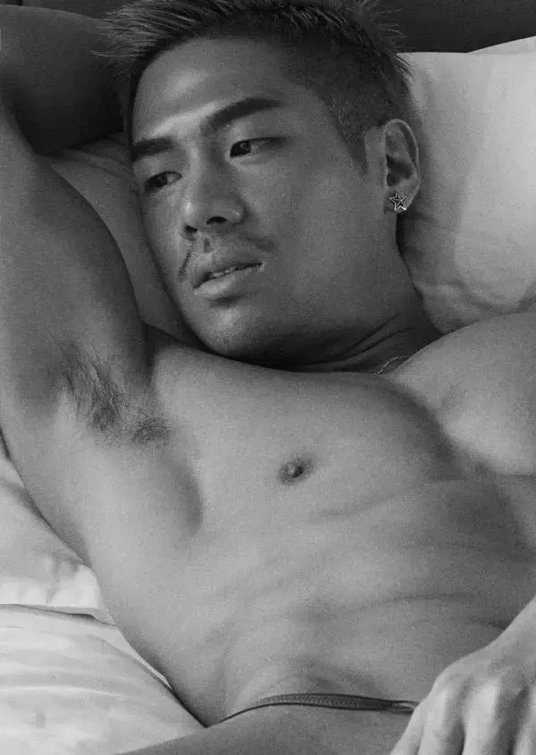 HOMME  Vol. 04