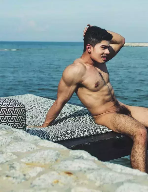1000miles Magazine  Vol.1 - Nick Ittipat