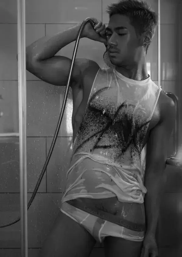 HOMME  Vol. 04