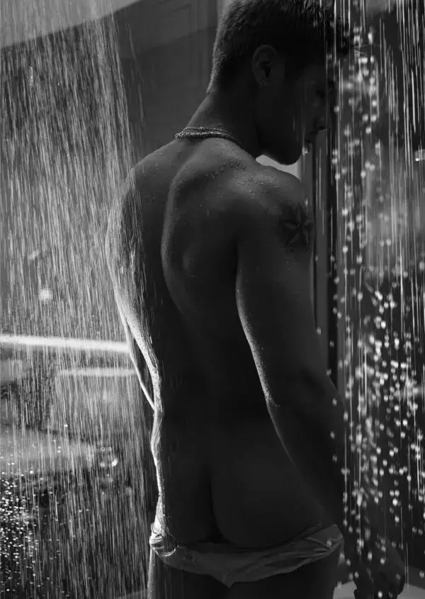 HOMME  Vol. 04