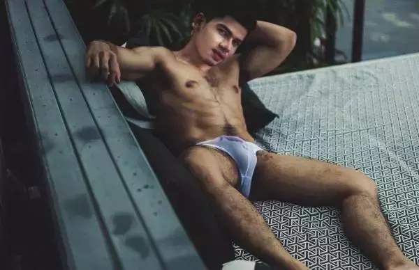 1000miles Magazine  Vol.1 - Nick Ittipat