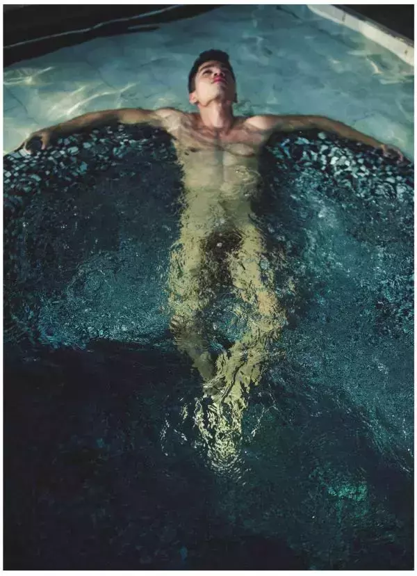 1000miles Magazine  Vol.1 - Nick Ittipat