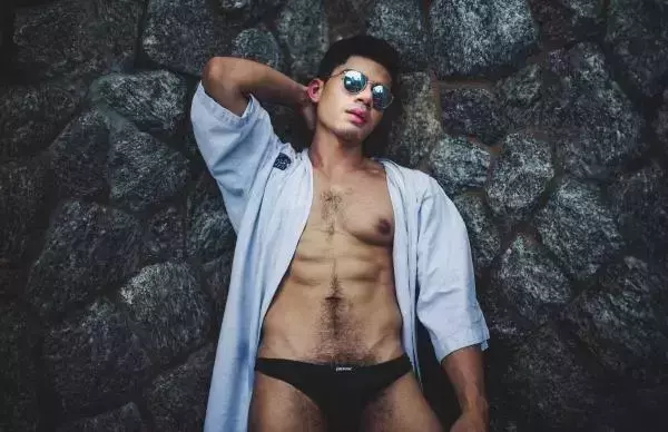 1000miles Magazine  Vol.1 - Nick Ittipat