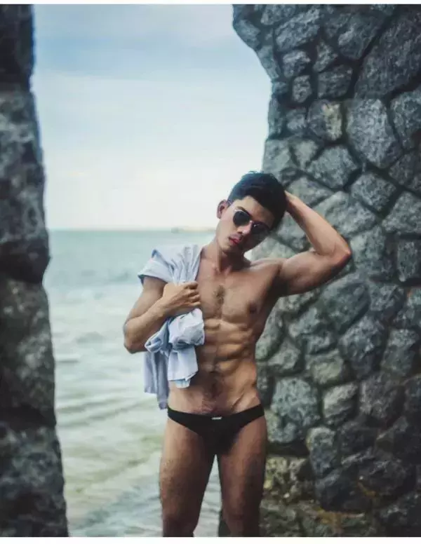 1000miles Magazine  Vol.1 - Nick Ittipat