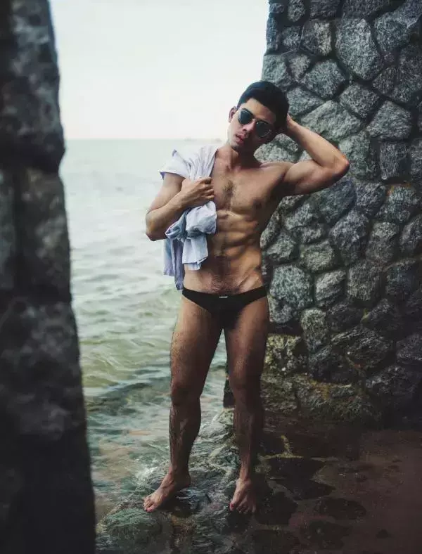 1000miles Magazine  Vol.1 - Nick Ittipat