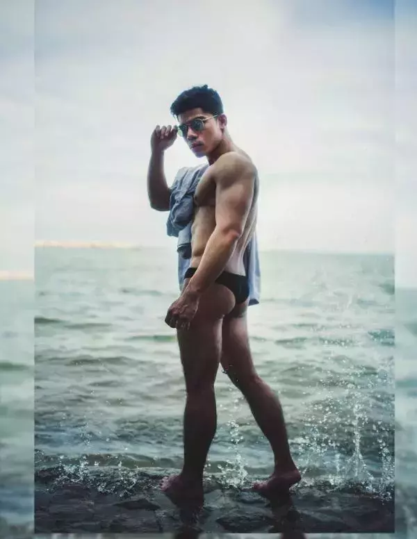 1000miles Magazine  Vol.1 - Nick Ittipat