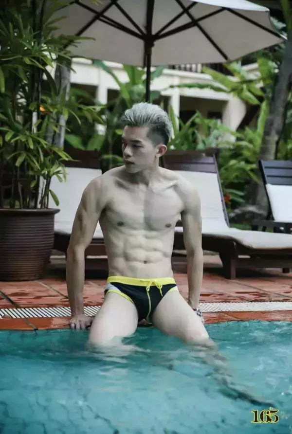 MAN  No.01 - Kuala Lumper Fashion